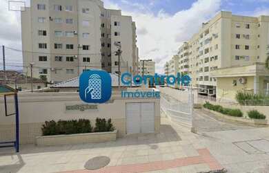 Imagem: O apartamento possui 3 Dormitórios, 1 Banheiro, 1 Vaga na garagem