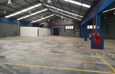 Imagem: Galpão a uma quadra da Estação Leopoldina - 1.543m² de área