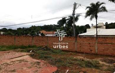 Imagem: O terreno possui 250m² de Área e está localizado em Jardim