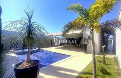 Imagem: A casa em condomínio possui 3 Dormitórios, 4 Banheiros, 2