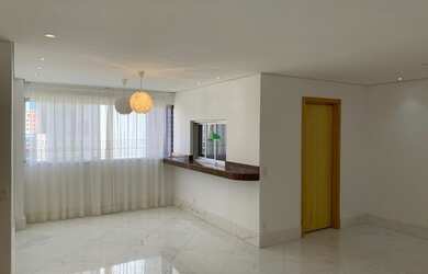 Imagem: O apartamento possui 3 Dormitórios, 3 Banheiros, 2 Vagas na