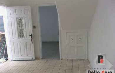 Imagem: A casa possui 5 Dormitórios, 3 Banheiros, 5 Vagas na garagem