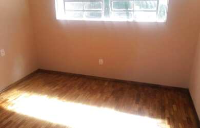 Imagem 5: CAXIAS DO SUL - Casa Padrão - SANTA FÉ