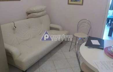 Imagem: A kitnet possui 1 Dormitório, 1 Banheiro, 37m² de Área, Imóvel