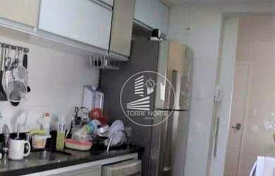 Imagem 6: Apartamento em andar alto com vista livre, varanda gourmet envidraçada, armários planejado