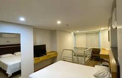 Imagem: O studio possui 1 Dormitório, 2 Banheiros, 1 Vaga na garagem