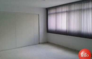 Imagem: O depósito e possui Dormitórios, Suítes, Banheiros, 83-0m²