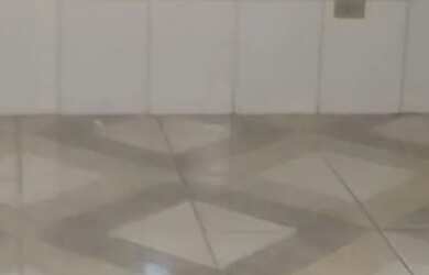 Imagem: O quarto e possui Dormitórios, Suítes, Banheiros está