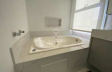 Imagem 15: Apartamento Frente Mar no Petit Château em Itapema 3 Suítes 3 Vagas...