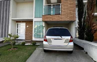 Imagem: A casa em condomínio possui 3 Dormitórios, 2 Banheiros, 2