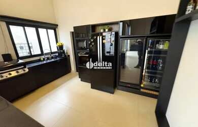 Imagem 11: Casa no condomínio GOLDEN VILLAGE disponível para venda em Uberlândia-MG