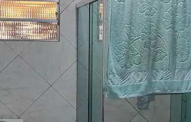 Imagem 7: Casa. Varanda, 2 Vagas na garageme4 Dormitórios