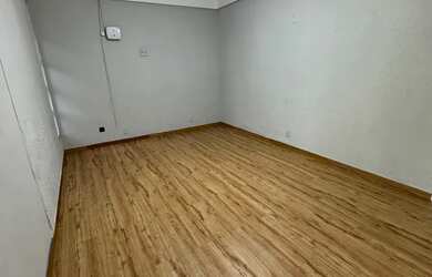 Imagem 2: Casa na Principal Avenida da Cachoeirinha