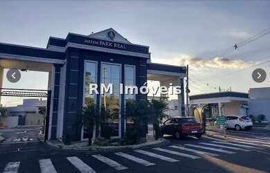 Imagem 2: Casa de Condomínio à Venda com 3 quartos, 2 banheiros, 2 vagas e 121m²