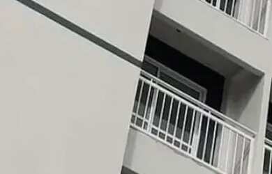 Imagem: Alugue no Bosque Versalhes! 2/4 com suíte,valo 2100, sacada