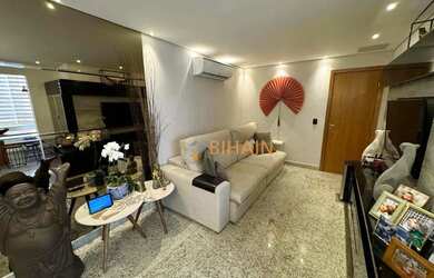 Imagem: O apartamento possui 3 Dormitórios, 2 Banheiros, 2 Vagas na