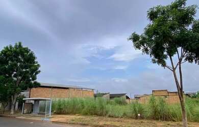 Imagem 1: Lote no said Salomão, av equador, 15x29, aptidão comercial