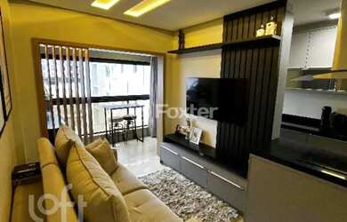 Imagem: O apartamento possui 2 Dormitórios, 1 Banheiro, 1 Vaga na garagem