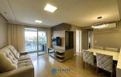 Imagem: O apartamento possui 2 Dormitórios, 2 Banheiros, 2 Vagas na