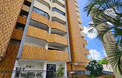 Imagem: O apartamento possui 3 Dormitórios, 5 Banheiros, 3 Vagas na