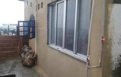 Imagem: A casa possui 2 Dormitórios, 2 Banheiros, Direto com o proprietário