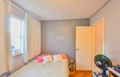 Imagem 12: Casa para venda tem 208 metros quadrados com 4 quartos em Seminário -...