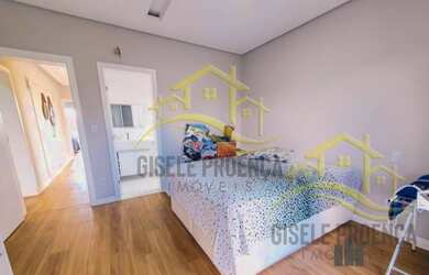 Imagem: A casa em condomínio possui 3 Dormitórios, 4 Banheiros, 4