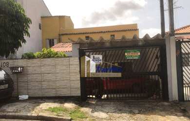 Imagem: A casa possui 2 Dormitórios, 1 Banheiro, 200m² de Área e