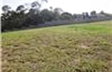 Imagem: O terreno possui 747m² de Área e está localizado em Granja