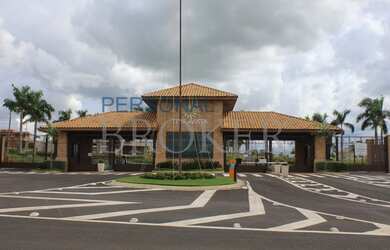 Imagem: A casa em condomínio possui 4 Dormitórios, 4 Banheiros, 4