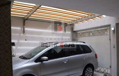 Imagem: O depósito possui 3 Vagas na garagem e 170m² de Área e está