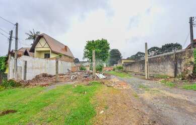 Imagem: O terreno à venda possui 675m² de Área e está localizado