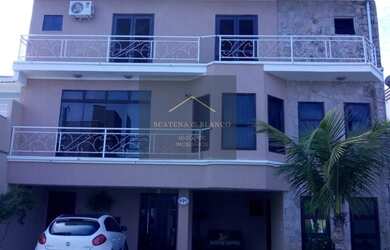 Imagem: A casa em condomínio possui 3 Dormitórios, 5 Banheiros, 3