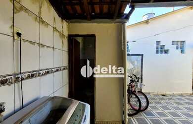 Imagem 12: Casa com 3 dormitórios, 240 m² - venda por R$ 570.000,00 ou aluguel por R$ 3.000,00 - Segi