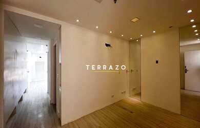 Imagem: O depósito possui 1 Vaga na garagem, 35m² de Área e está