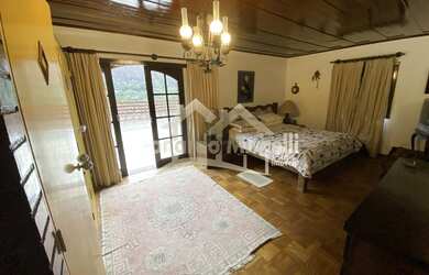 Imagem 7: Casa para venda no bairro Fazenda Inglesa em Petrópolis/RJ, com linda...