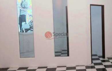 Imagem: O depósito possui 750m² de Área e está localizado em Vila