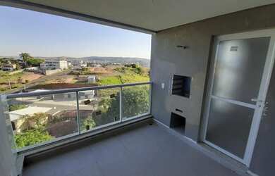 Imagem: O apartamento possui 2 Dormitórios, 2 Banheiros, 2 Vagas na