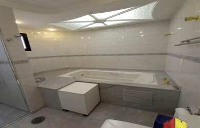 Imagem 15: Lindo apartamento em frente ao o Ceret de 182 metros, com 4 dormitórios sendo 2 suítes com