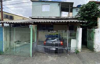 Imagem: O terreno possui 360m² de Área e está localizado em Parque