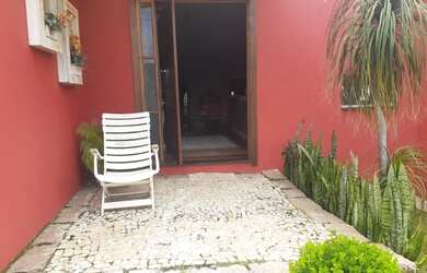 Imagem: A chácara possui 348m² de Área e está localizado em Terras