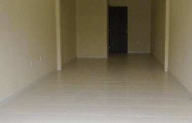 Imagem 2: Loja térrea, vão livre, 50 m² por R$ 780/mês - Bairro Alto - Curitiba/PR