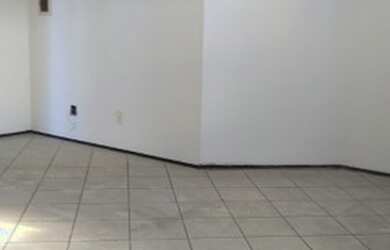 Imagem 5: Sala comercial na Av. Oliveira Paiva para locação - SA10430