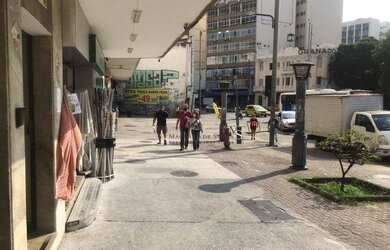 Imagem: O depósito possui 32m² de Área e está localizado em Tijuca