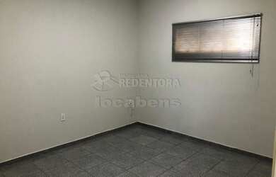 Imagem: O depósito possui 25m² de Área e está localizado em Vila