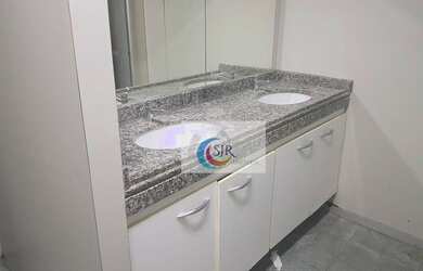 Imagem 12: O Centro de Controle é totalmente informatizado, cuidando sem interrupção de uma gama comp