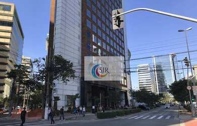 Imagem: O depósito possui 829m² de Área e está localizado em Vila