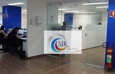 Imagem: O depósito possui 5 Vagas na garagem, 385m² de Área e Imóvel