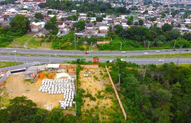 Imagem 4: Terreno na Av. Governador José Lindoso, 1.200m², Imovel na Av Principal