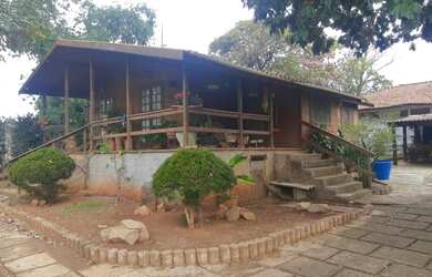 Imagem: A chácara possui 300m² de Área e está localizado em Praia